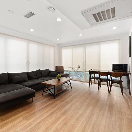 Spacious 1-Bd Hideaway Close To Usc Room With Share Livingroom Los Angeles Extérieur photo