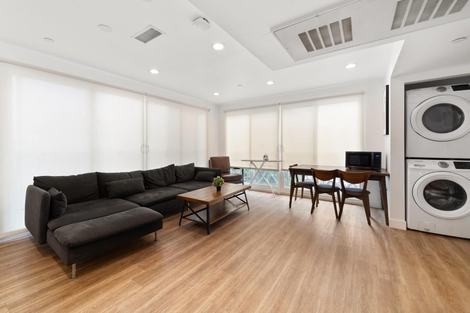 Spacious 1-Bd Hideaway Close To Usc Room With Share Livingroom Los Angeles Extérieur photo