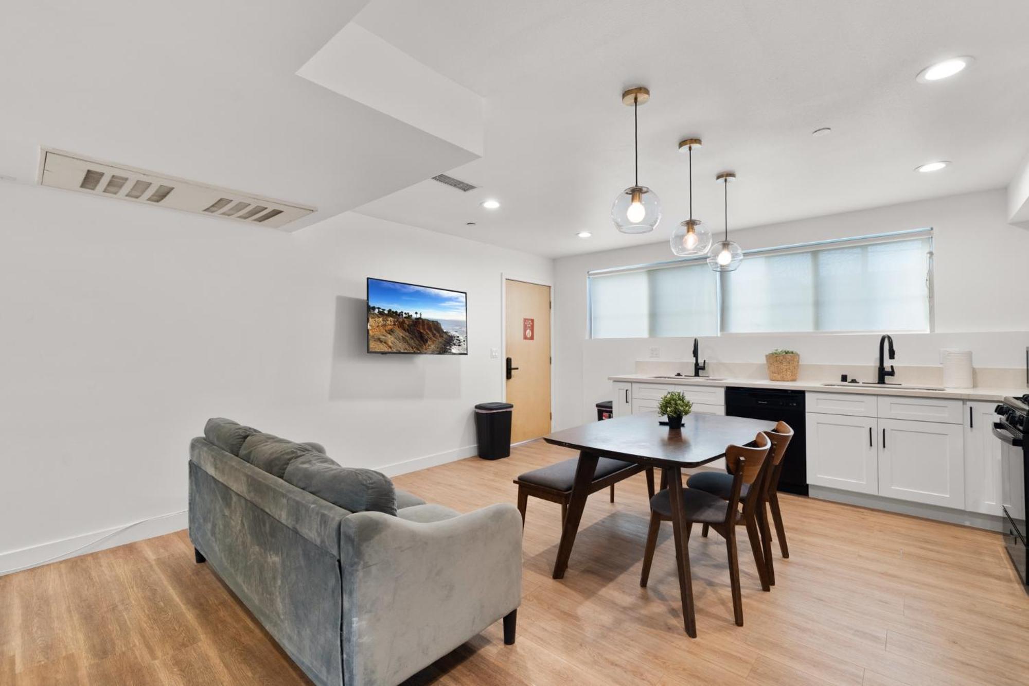 Spacious 1-Bd Hideaway Close To Usc Room With Share Livingroom Los Angeles Extérieur photo